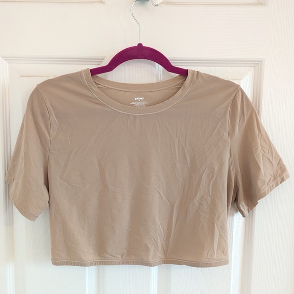 SKIMS Fits Everybody Super Cropped T-Shirt Plus Sz 2X - Picture 1 of 4